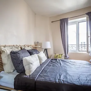 Appartement Petit Havre De Paix De 27m2 à Montmartre